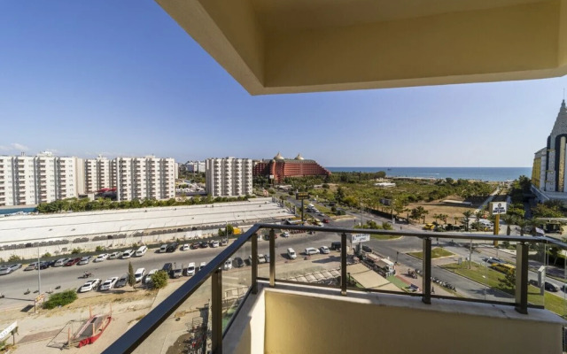 Pleasant Apartment With Balcony in Aksu