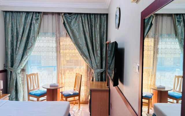 San Marino Hotel