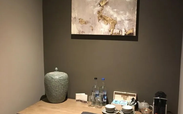 The Lion Hotel - Pub & Restaurant