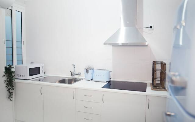 Apartamentos La Guarida 1820