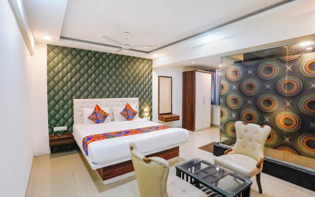 Fabhotel Arsh Executive Inn