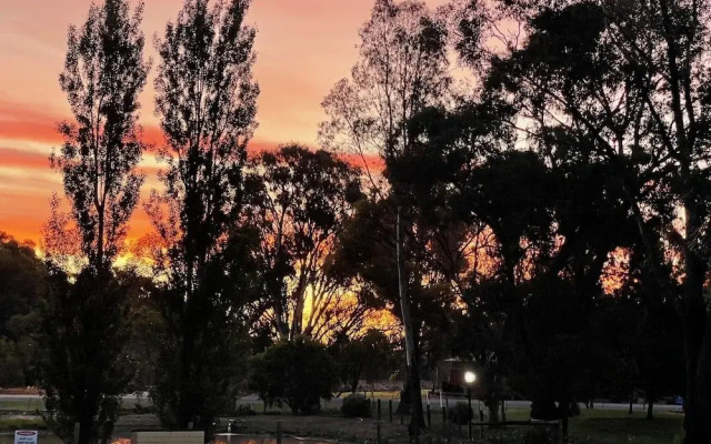 Murray River Resort