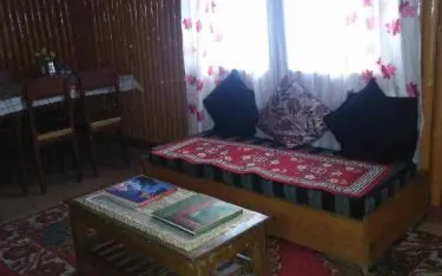 Vikkyz Homestay