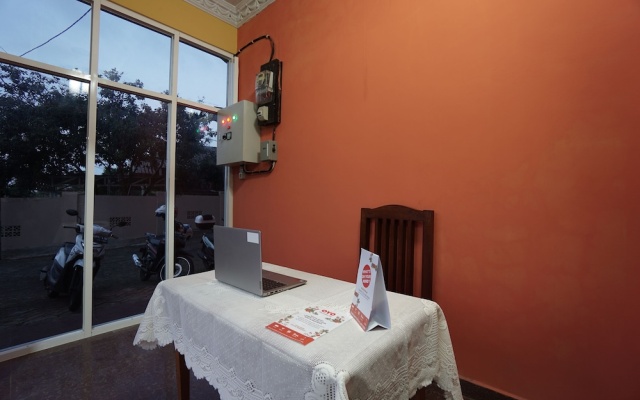 OYO 2486 Bahana Guest House – Guest Rooms – Manado