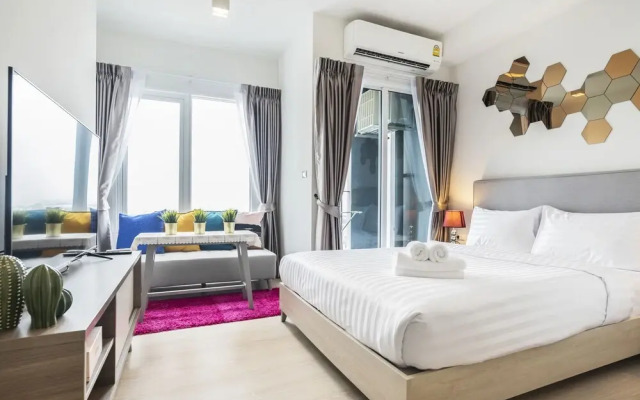 Chapter One ECO Ratchada Huaikwang by Favstay