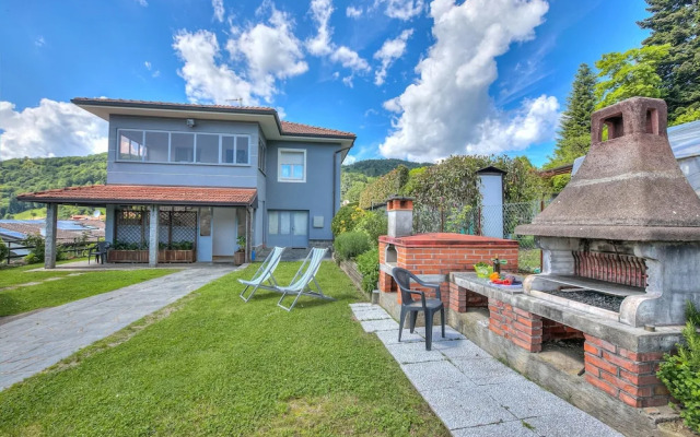 Zio Enry Garden Orta Lake