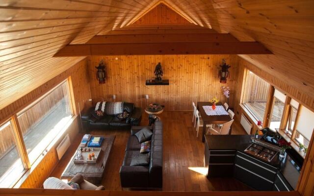 Glass House with River & 360 Degree View