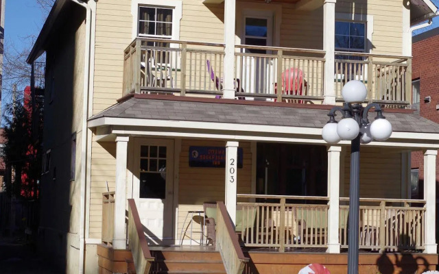 Ottawa Backpackers Inn
