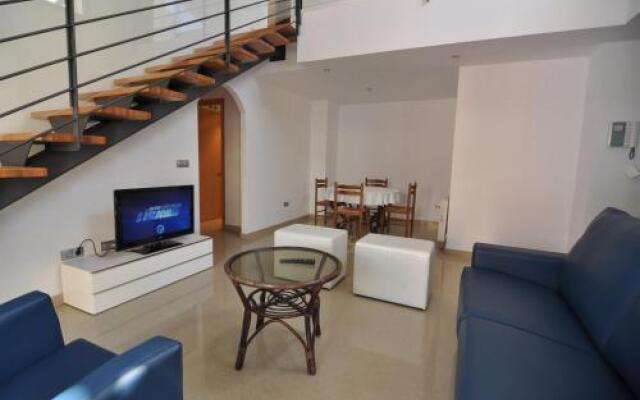 RNET Apartments Roses Granada