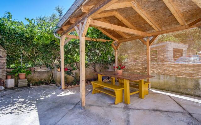 Ruka - Free Barbecue - A2