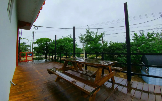 Chowoo Guesthouse