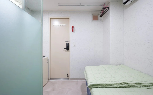 Snowflower Guesthouse