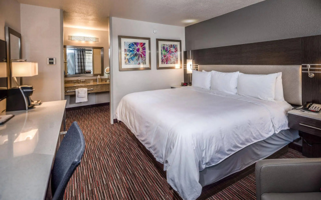 Radisson Hotel Oakland Airport