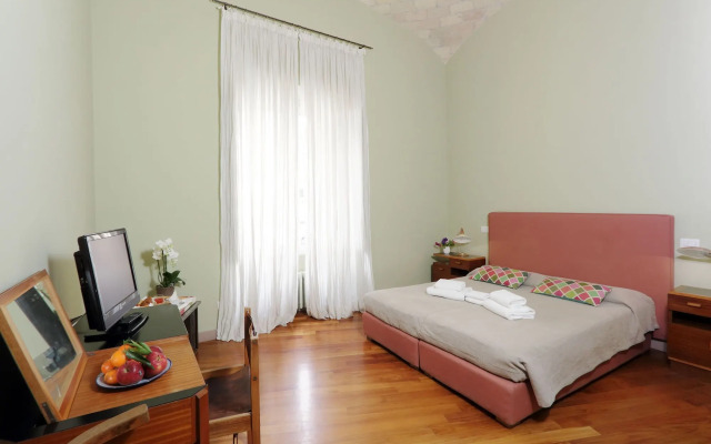 Mecenate Rooms