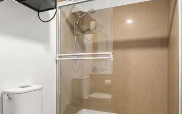 Maddux Homes near Westlake