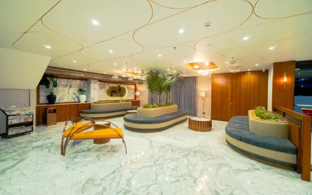 RG Exclusive Hotel-Akola