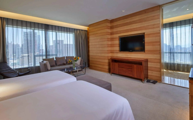 HJ International Hotel