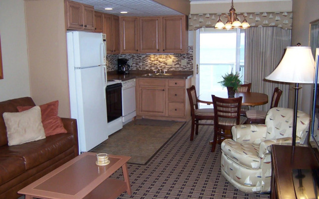 Pinestead Reef Resort