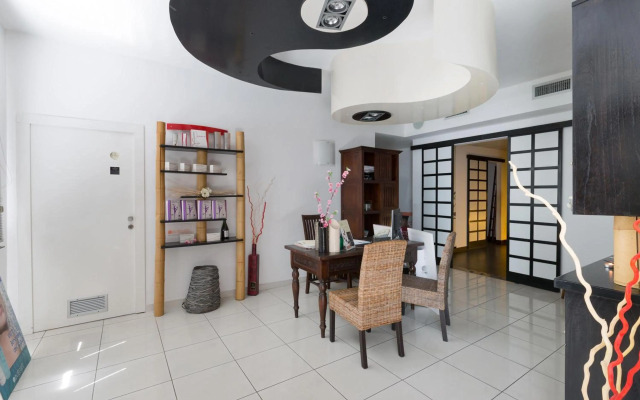 Silver Hotel by BarbarHouse