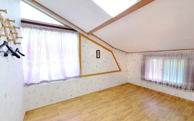Wonju Munmak-eup Healing & Recreation Park Pension
