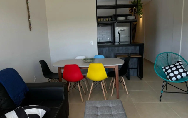 Surpreendente apto, 290 metros da praia!