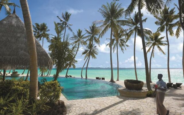 Shangri-La Villingili Resort