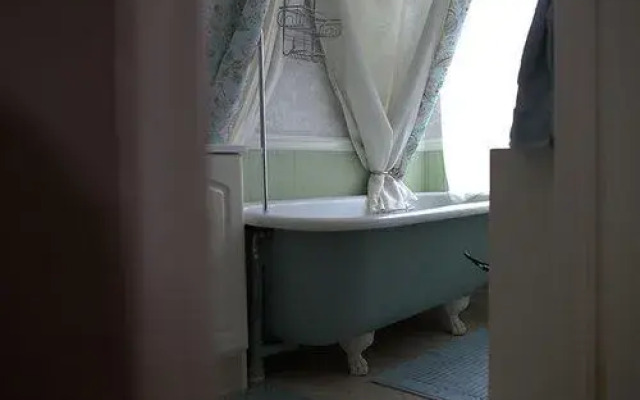 The Muse Gallery Guesthouse