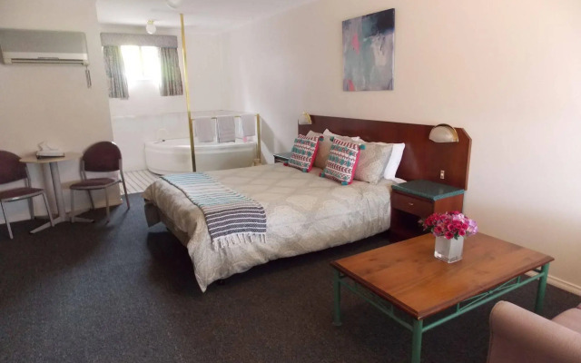Yass Motel