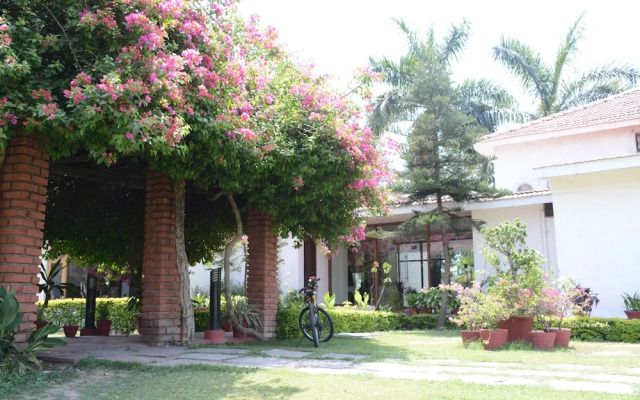 Naturoville Vedic Retreat