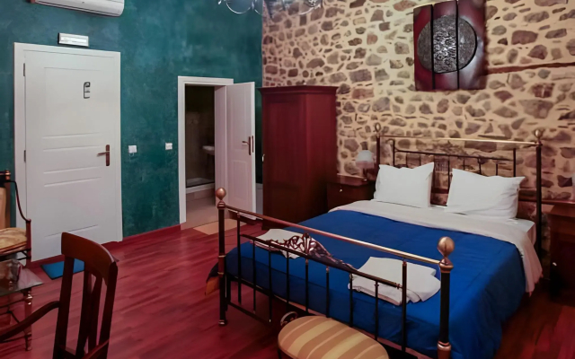 Althaia Pension