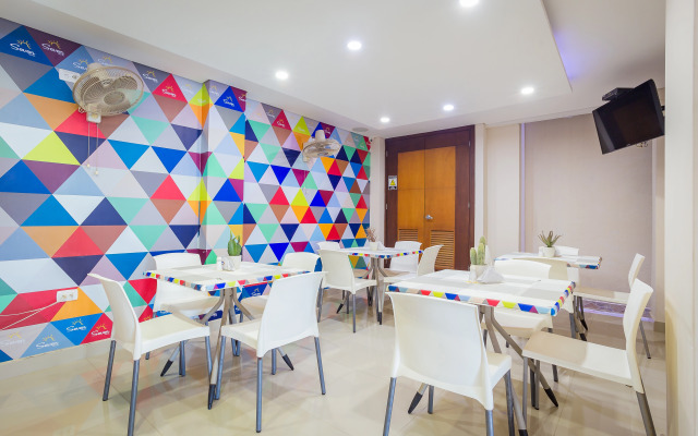 Hotel Ayenda Seven