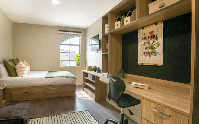 Student Only St Peters Hall