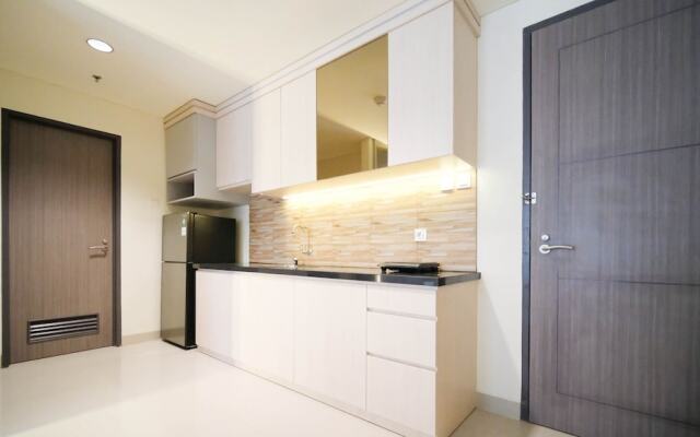 Best Location And Comfy 1Br At Praxis Apartment