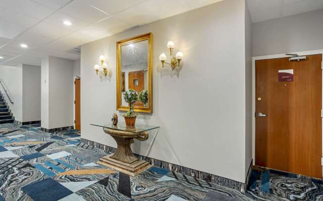 Best Western Rutgers University Hotel