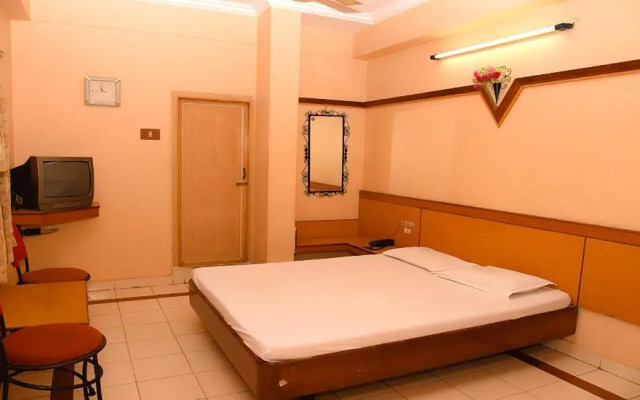 Hotel Vishnu Residency