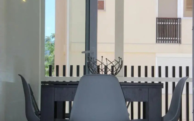 Marina Plaza 2