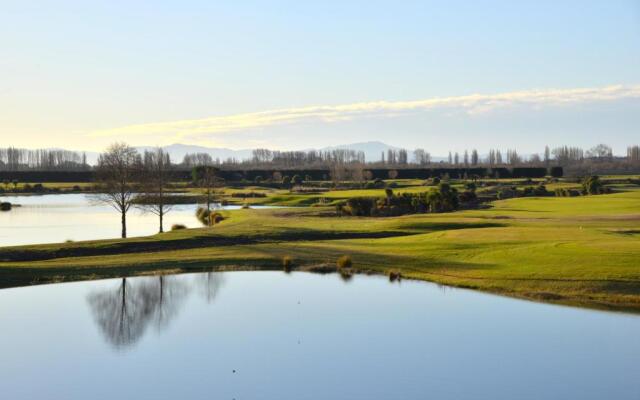 Peppers Clearwater Resort Christchurch