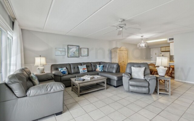 Convenience Direct Oceanfront Condo with Private Balcony by RedAwning
