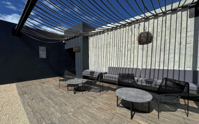 Luxury Studio Private pool IIK C409SF