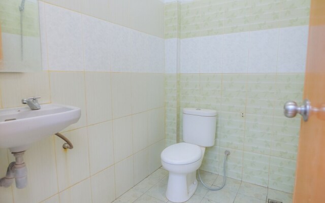 Pak Har Bungalow by OYO Rooms