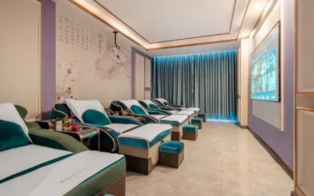 Till Bright Hotel
