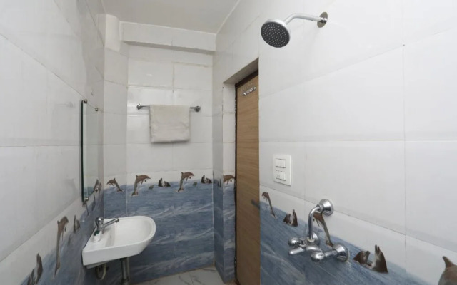 Choudhary Guest House by OYO Rooms
