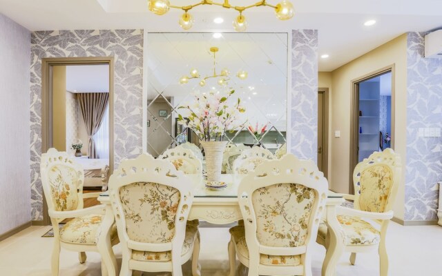 3BRs Luxury Apartment Cityview