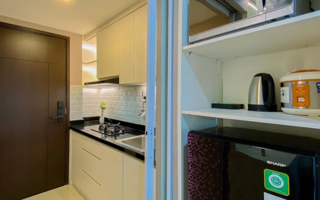 Comfy And Good Place Studio Citra Living Apartment