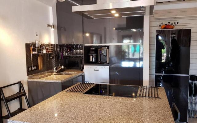 Cozy Garden T1 near the beach