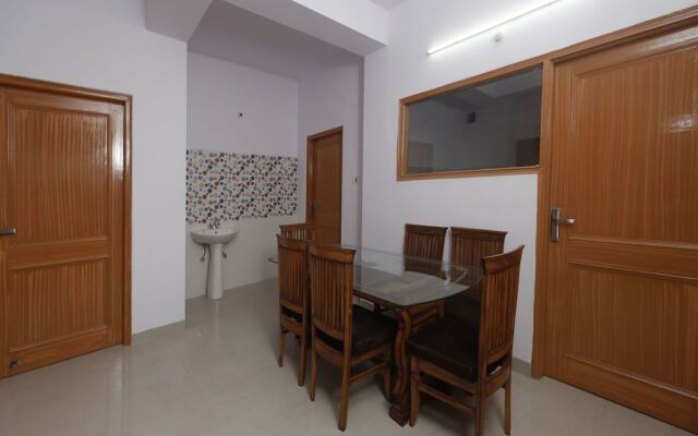 OYO 12695 Home Cosy 5BHK Himuda Sanjauli