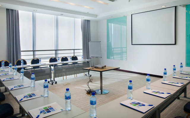 Holiday Inn Express Shanghai Wujiaochang