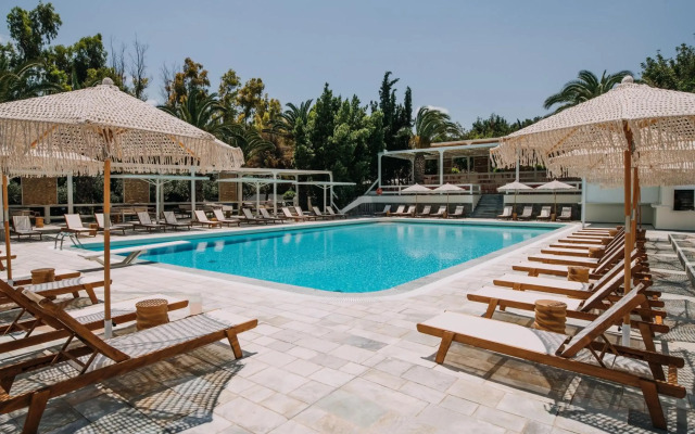 Brown Beach Chalkida Kosher Resort, a member of Brown Hotels