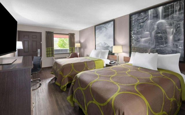 Super 8 by Wyndham Bridgeport/Clarksburg Area