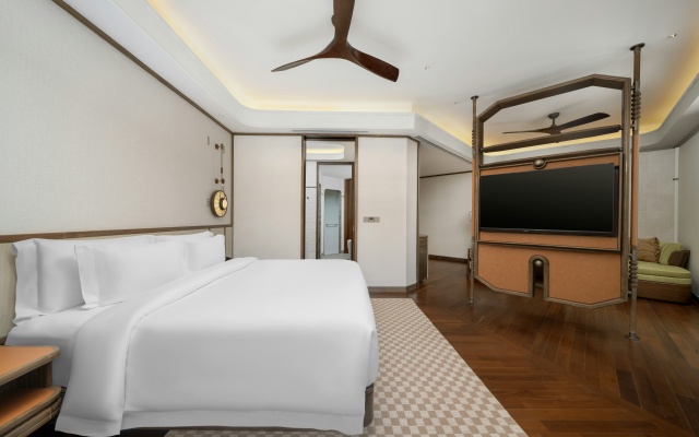 Centara Grand Beach Resort and Villas Hua Hin Hotel - photo 4